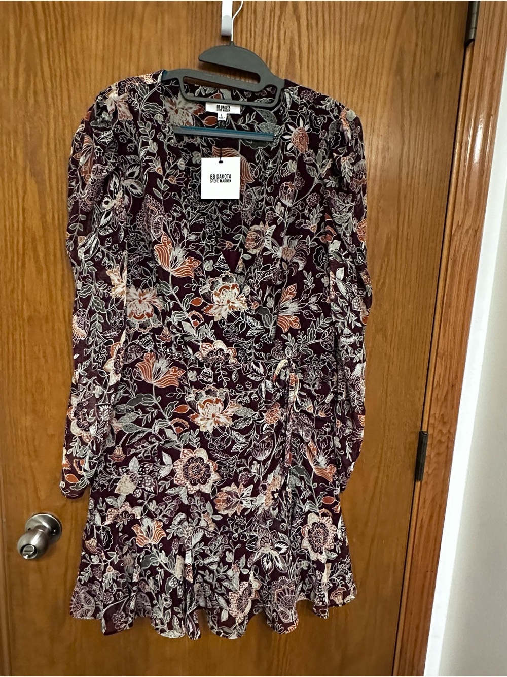NWT BB Dakota by Steve Madden Fancy That Floral Faux Wrap Mini Dress Size L
